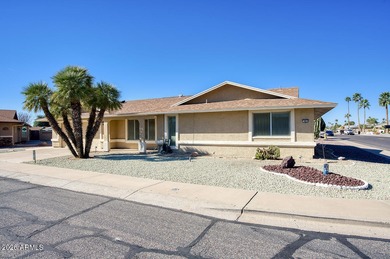 **Fantastic Sun City Home in a prime location** Home is situated on Union Hills Country Club in Arizona - for sale on GolfHomes.com, golf home, golf lot
