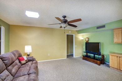 **Fantastic Sun City Home in a prime location** Home is situated on Union Hills Country Club in Arizona - for sale on GolfHomes.com, golf home, golf lot