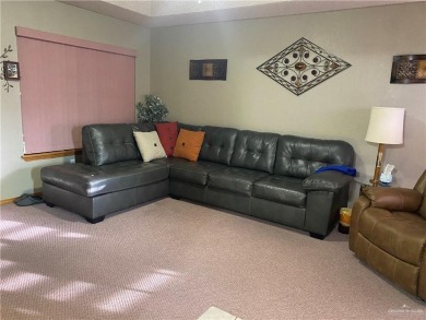 Come see this very well-maintained and clean house.  The on Howling Trails Golf  in Texas - for sale on GolfHomes.com, golf home, golf lot