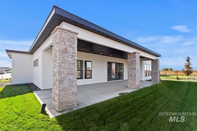 Contemporary home nestled in the highly desirable Legacy on Eagle Legacy Golf Course in Idaho - for sale on GolfHomes.com, golf home, golf lot