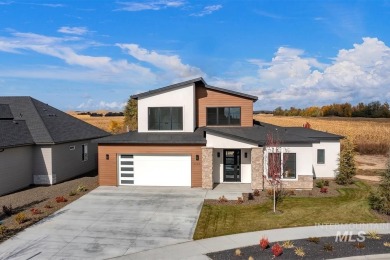 Contemporary home nestled in the highly desirable Legacy on Eagle Legacy Golf Course in Idaho - for sale on GolfHomes.com, golf home, golf lot