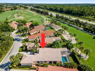 Welcome to this lovely and unique 3-bedroom, 3-bathroom home on Wycliffe Golf and Country Club in Florida - for sale on GolfHomes.com, golf home, golf lot