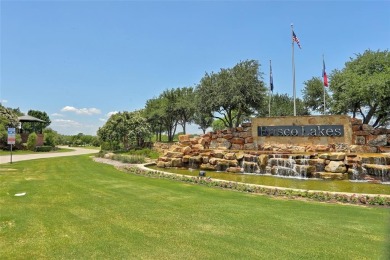 Discover your dream home in this stunning two-bedroom on Frisco Lakes Golf Course in Texas - for sale on GolfHomes.com, golf home, golf lot