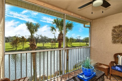 Take a look at this gorgeous, completely updated *Barrington* on Heritage Oaks Golf and Country Club in Florida - for sale on GolfHomes.com, golf home, golf lot