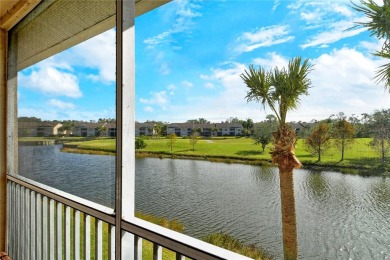 Take a look at this gorgeous, completely updated *Barrington* on Heritage Oaks Golf and Country Club in Florida - for sale on GolfHomes.com, golf home, golf lot