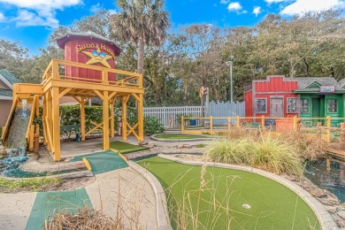 This very open and spacious 3 Bedroom, 2 Bath beach house is on Prestwick Country Club in South Carolina - for sale on GolfHomes.com, golf home, golf lot