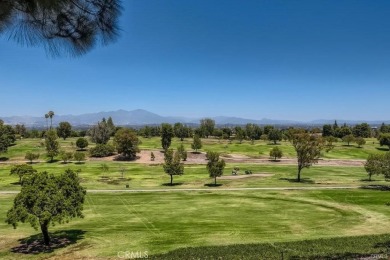 This condo is located in the popular SENIOR community of Laguna on Leisure Village Par 3 Golf Course in California - for sale on GolfHomes.com, golf home, golf lot