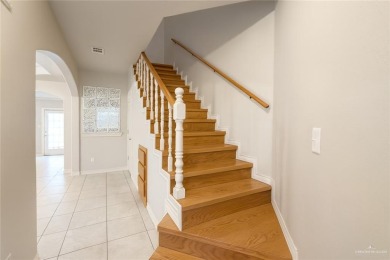 Welcome to this charming 2-bed, 2.5-bath townhome in the highly on Tierra Del Sol in Texas - for sale on GolfHomes.com, golf home, golf lot