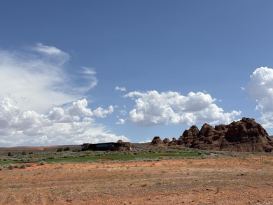 Exclusive golf course living awaits at Sand Hollow Resort. This on Sand Hollow Golf Resort in Utah - for sale on GolfHomes.com, golf home, golf lot