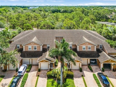 Perfect opportunity to own a 3 bed/2 bath corner condo with a on Spanish Wells Golf and Country Club in Florida - for sale on GolfHomes.com, golf home, golf lot