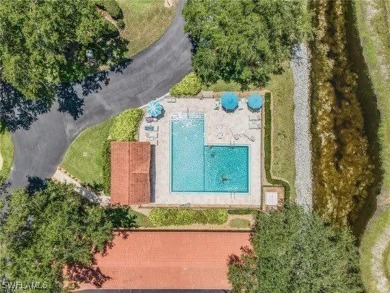 Perfect opportunity to own a 3 bed/2 bath corner condo with a on Spanish Wells Golf and Country Club in Florida - for sale on GolfHomes.com, golf home, golf lot