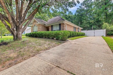**OPEN HOUSE THIS SUNDAY 2 PM - 4 PM** Step into this on Lake Forest Yacht and Country Club in Alabama - for sale on GolfHomes.com, golf home, golf lot