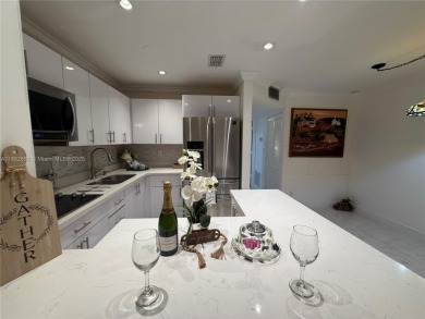 Beautiful One bedroom unit with great updates, move in ready on Sunrise Lakes Phase III in Florida - for sale on GolfHomes.com, golf home, golf lot