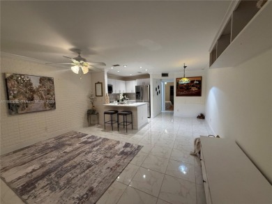 Beautiful One bedroom unit with great updates, move in ready on Sunrise Lakes Phase III in Florida - for sale on GolfHomes.com, golf home, golf lot