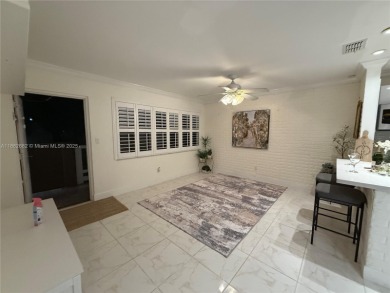 Beautiful One bedroom unit with great updates, move in ready on Sunrise Lakes Phase III in Florida - for sale on GolfHomes.com, golf home, golf lot