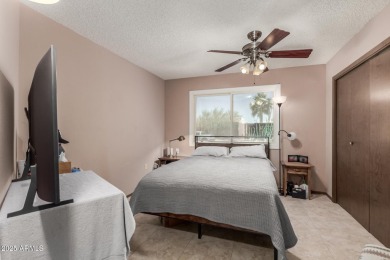 This well-cared-for 2-bedroom, 1.75-bath townhome is move-in on Sun City Lakes West and East in Arizona - for sale on GolfHomes.com, golf home, golf lot