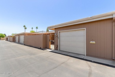 This well-cared-for 2-bedroom, 1.75-bath townhome is move-in on Sun City Lakes West and East in Arizona - for sale on GolfHomes.com, golf home, golf lot