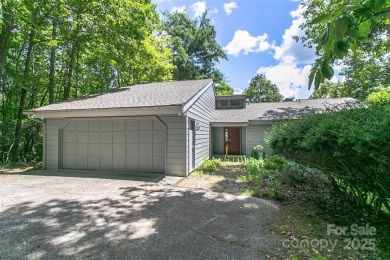 Spacious 3BR/2.5BA home in the gated Connestee Falls community! on Connestee Falls Golf Club in North Carolina - for sale on GolfHomes.com, golf home, golf lot