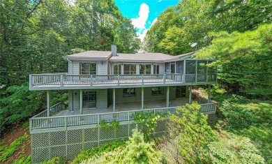 Spacious 3BR/2.5BA home in the gated Connestee Falls community! on Connestee Falls Golf Club in North Carolina - for sale on GolfHomes.com, golf home, golf lot