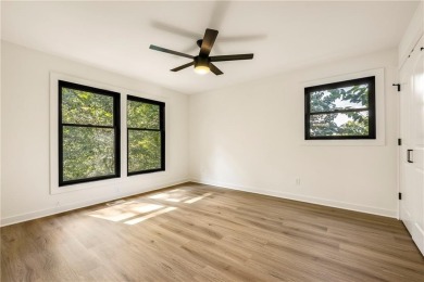 Completely remodeled home in the heart of Bella Vista! Close to on Bella Vista Country Club - Berksdale in Arkansas - for sale on GolfHomes.com, golf home, golf lot