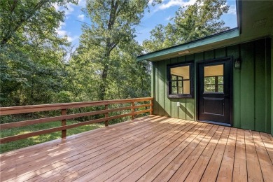 Completely remodeled home in the heart of Bella Vista! Close to on Bella Vista Country Club - Berksdale in Arkansas - for sale on GolfHomes.com, golf home, golf lot