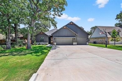 Welcome home! This 18 month old home is move-in ready! The on Lake Kiowa Golf Course in Texas - for sale on GolfHomes.com, golf home, golf lot