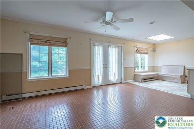 **MULTIPLE OFFERS. H DUE BY 12PM TUESDAY** Welcome to this on Shepherd Hills Golf Club in Pennsylvania - for sale on GolfHomes.com, golf home, golf lot