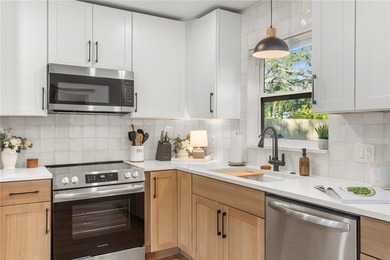 This fully remodeled 2 bedroom, 1.5 bathroom single story home on The Dunedin Country Club in Florida - for sale on GolfHomes.com, golf home, golf lot