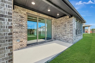 Fabulous two-story home located at Heath Golf and Yacht Club in on Heath Golf and Yacht Club in Texas - for sale on GolfHomes.com, golf home, golf lot