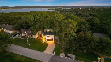 Everyday feels like a getaway at 2201 Fuller Lane. This on Lakeview Golf and Country Club in Texas - for sale on GolfHomes.com, golf home, golf lot