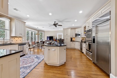 Don't miss this well cared for 4 sided brick home overlooking on Reynolds Lake Oconee - The Oconee in Georgia - for sale on GolfHomes.com, golf home, golf lot