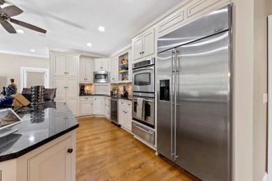 Don't miss this well cared for 4 sided brick home overlooking on Reynolds Lake Oconee - The Oconee in Georgia - for sale on GolfHomes.com, golf home, golf lot