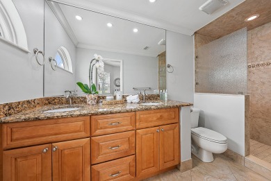 MOTIVATED SELLER! BEACH, GOLF, PARADISE! This stunning on Jupiter Dunes Golf Course in Florida - for sale on GolfHomes.com, golf home, golf lot