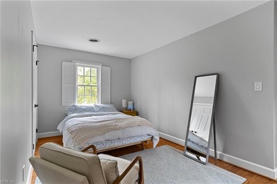 Welcome to the cutest home on Braywood! This charming and on Kingsmill Resort and Golf Club in Virginia - for sale on GolfHomes.com, golf home, golf lot