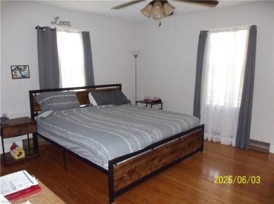 Well maintained brick ranch with a short walk between the hedges on Cypress Cove Country Club in Virginia - for sale on GolfHomes.com, golf home, golf lot