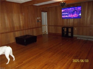 Well maintained brick ranch with a short walk between the hedges on Cypress Cove Country Club in Virginia - for sale on GolfHomes.com, golf home, golf lot