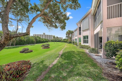 MOTIVATED SELLER! BEACH, GOLF, PARADISE! This stunning on Jupiter Dunes Golf Course in Florida - for sale on GolfHomes.com, golf home, golf lot