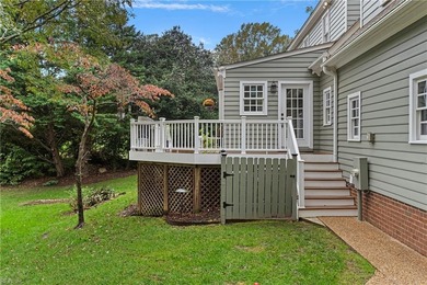 Welcome to the cutest home on Braywood! This charming and on Kingsmill Resort and Golf Club in Virginia - for sale on GolfHomes.com, golf home, golf lot