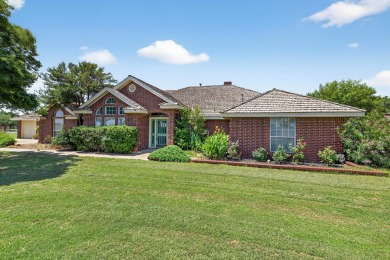 FANTASTIC LOCATION WITH SWEEPING GOLF COURSE VIEWS--OVERLOOKING on Green Tree Country Club in Texas - for sale on GolfHomes.com, golf home, golf lot