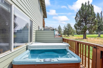 Enjoy the best of Eagle Crest Resort in this furnished turn-key on Eagle Crest Golf Resort - Resort Course in Oregon - for sale on GolfHomes.com, golf home, golf lot