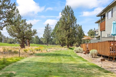 Enjoy the best of Eagle Crest Resort in this furnished turn-key on Eagle Crest Golf Resort - Resort Course in Oregon - for sale on GolfHomes.com, golf home, golf lot