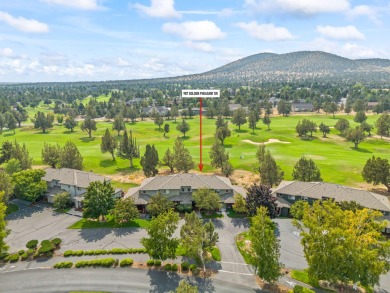 Enjoy the best of Eagle Crest Resort in this furnished turn-key on Eagle Crest Golf Resort - Resort Course in Oregon - for sale on GolfHomes.com, golf home, golf lot