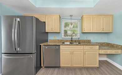 * * BEAUTIFUL UPDATED - MOVE IN READY HOME * *  Located in the on Highland Lakes Executive Golf Course in Florida - for sale on GolfHomes.com, golf home, golf lot