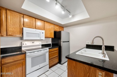 Discover this well-maintained condo near the golf course offers on Antelope Hills Golf Courses in Arizona - for sale on GolfHomes.com, golf home, golf lot