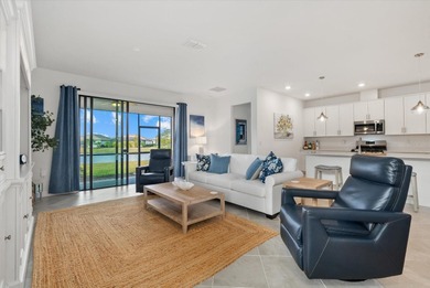 If you've been waiting for a homesite that truly stands apart -- on Lakewood National Golf Club in Florida - for sale on GolfHomes.com, golf home, golf lot