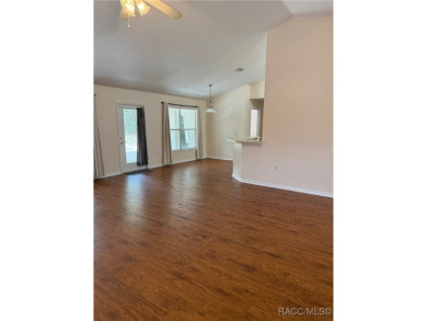 Huge 4 bedroom, 2 bath, 2 car garage in deed restricted golf on Sugarmill Woods Golf and Country Club in Florida - for sale on GolfHomes.com, golf home, golf lot