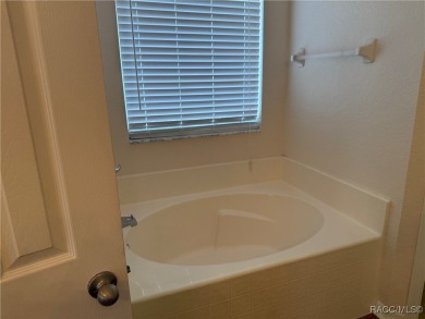 Huge 4 bedroom, 2 bath, 2 car garage in deed restricted golf on Sugarmill Woods Golf and Country Club in Florida - for sale on GolfHomes.com, golf home, golf lot