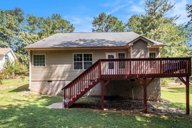 Welcome home to this beautiful 3-bedroom, 2.5-bathroom residence on Fairfield Plantation Golf and Country Club in Georgia - for sale on GolfHomes.com, golf home, golf lot