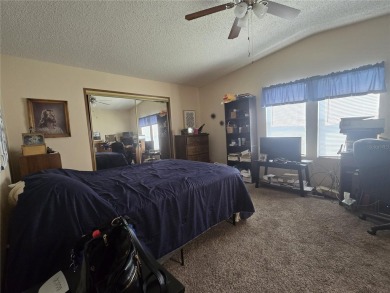 REDUCED! ZELLWOOD STATION MOTIVATED SELLER will entertain all on Zellwood Station Country Club in Florida - for sale on GolfHomes.com, golf home, golf lot