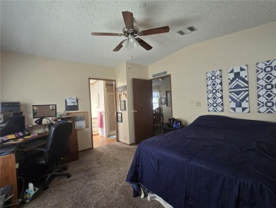 REDUCED! ZELLWOOD STATION MOTIVATED SELLER will entertain all on Zellwood Station Country Club in Florida - for sale on GolfHomes.com, golf home, golf lot